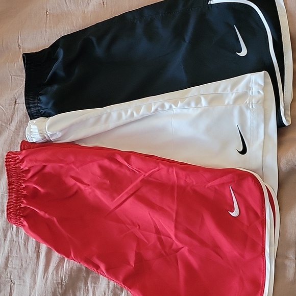 Nike Other - Nike Kids' White, Red, and Black Shorts Set
